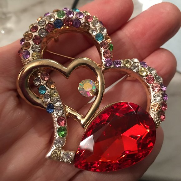 Large Rhinestone Heart Cluster Brooch - NEW  Drawer 6 - Picture 6 of 8